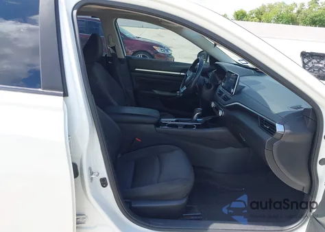 2021 Nissan Altima Sv Fwd z USA, uszkodzony, nr VIN 1N4BL4DV4MN310972